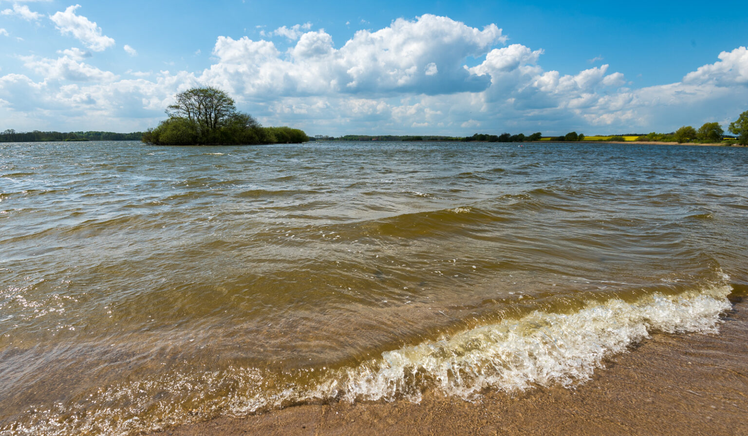 Dobersdorfer See mit Welle