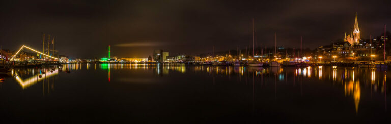 Flensburger Hafen bei Nacht