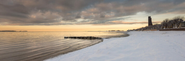 Schnee im Winter in Laboe