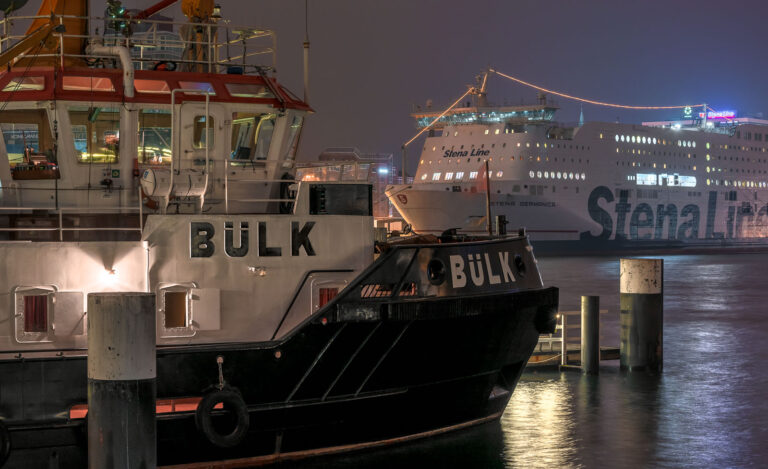 Novemberhafen in Kiel